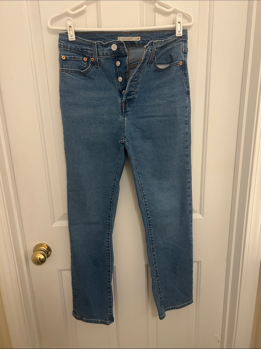 Levi’s Wedgie Straight